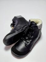 Beda WINTER HIGH LACES Square Just Black